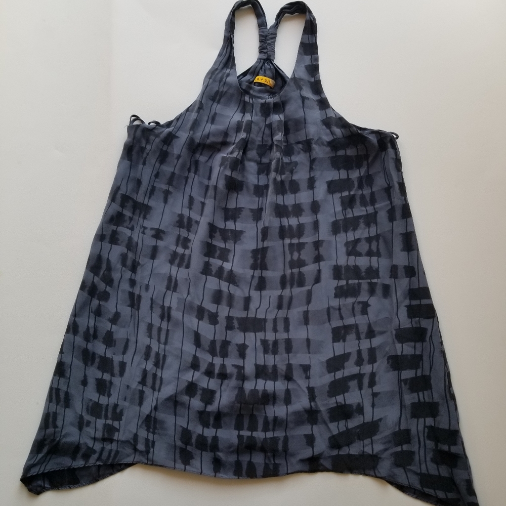 Alice + Olivia  silk dress size S